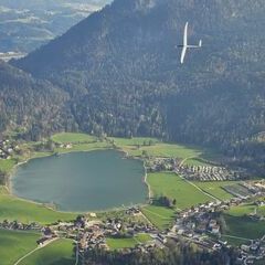 Flugwegposition um 16:06:14: Aufgenommen in der Nähe von Rosenheim, Deutschland in 1216 Meter